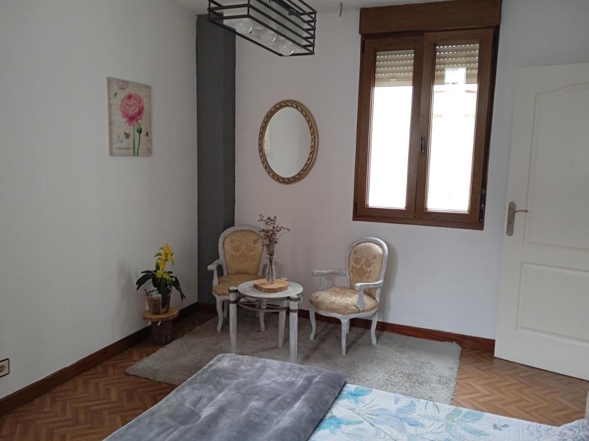 Estudio Acogedor Cercano Santander Y Proximo Al Aeropuerto Apartment Maliano Bagian luar foto